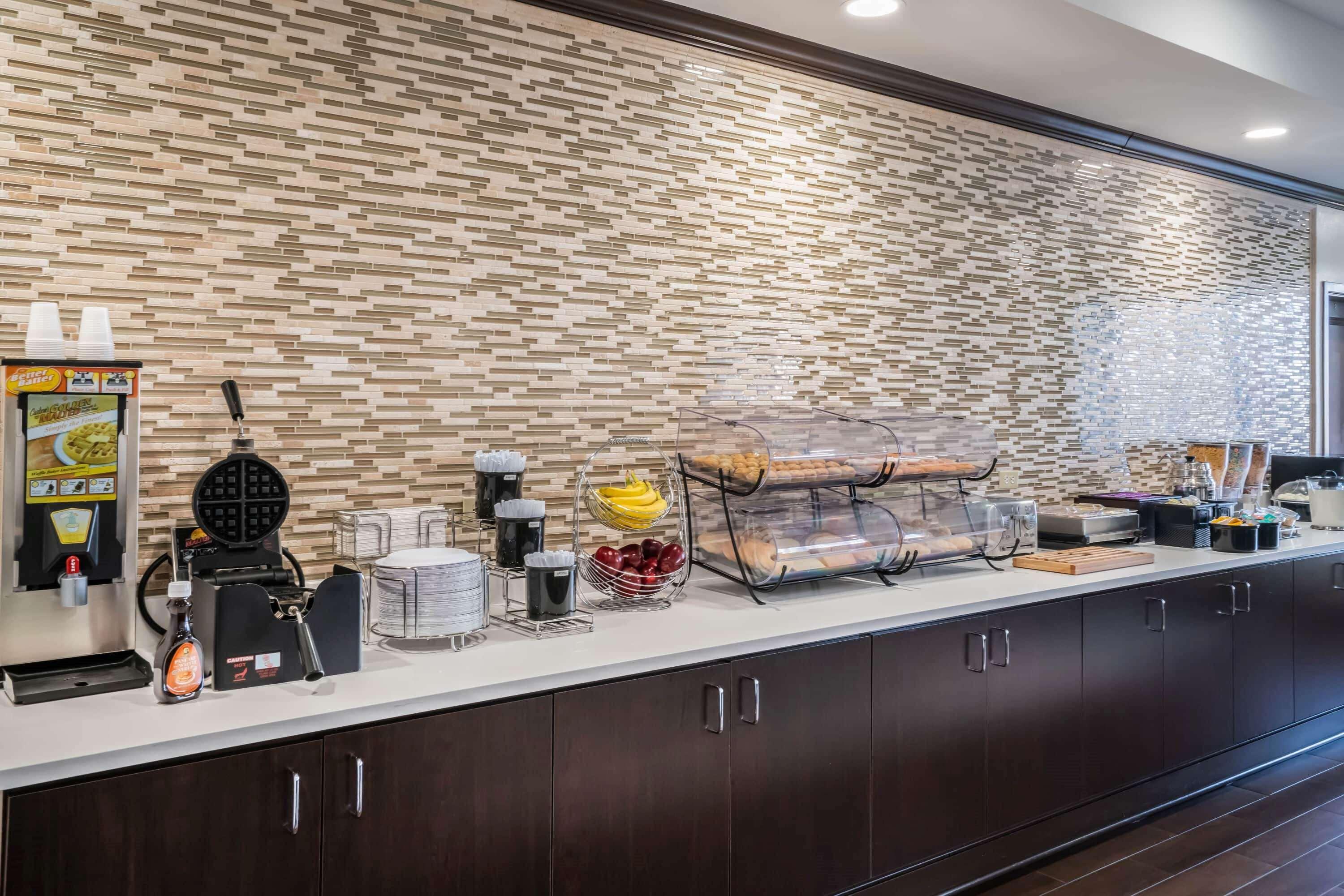 La Quinta By Wyndham Memphis Wolfchase Hotel Ngoại thất bức ảnh